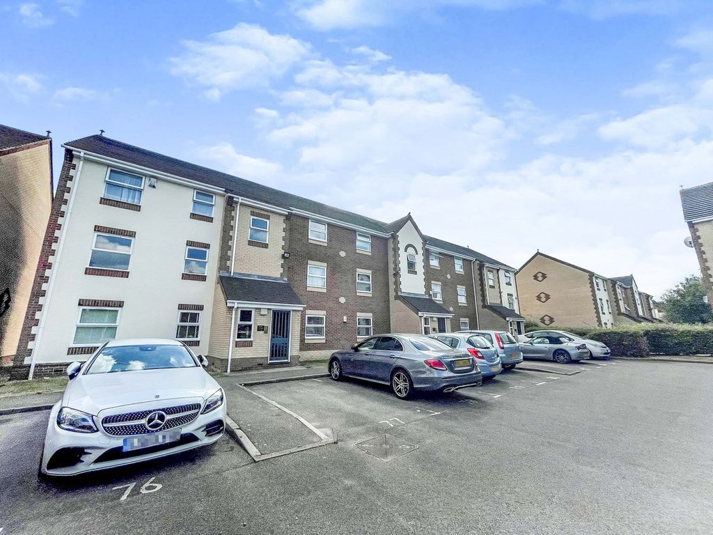 1 bed flat for sale in Burns Avenue, Chadwell Heath RM6 Zoopla