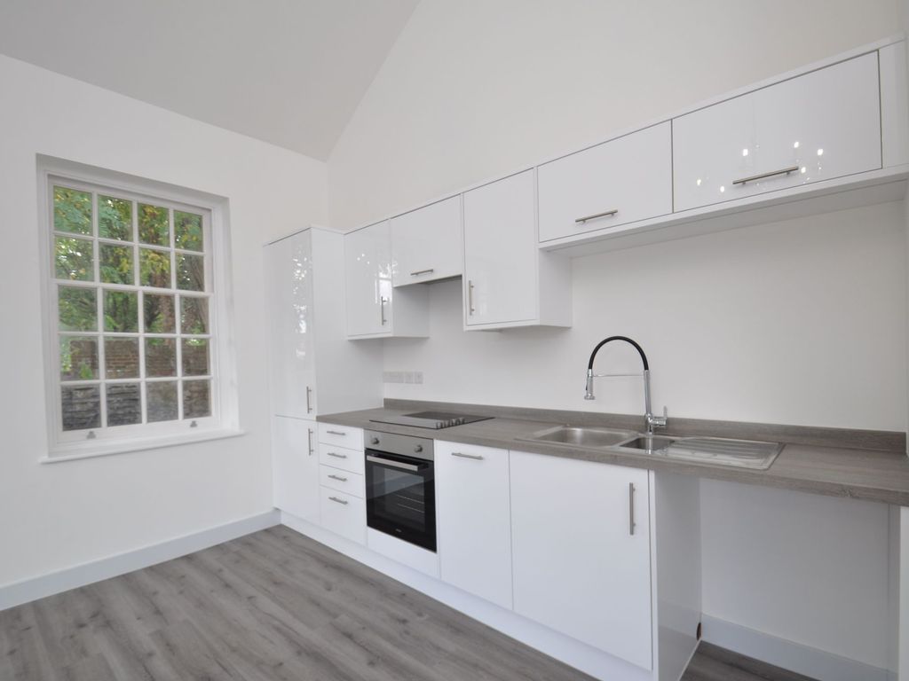 1 bed flat to rent in Chart Road, Ashford TN23 Zoopla