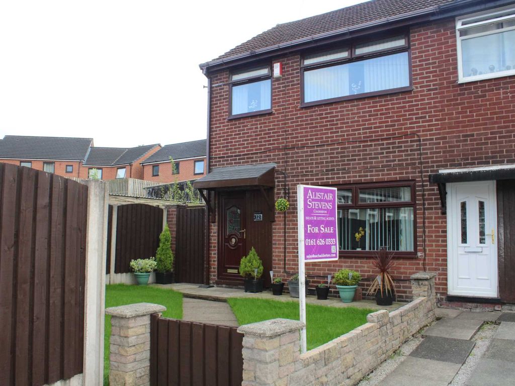 2 bed semidetached house for sale in Abbey Grove, Chadderton OL9 Zoopla