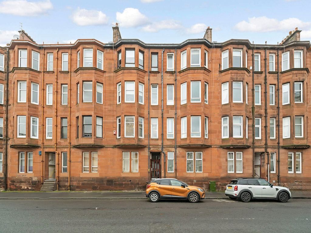 1 bed flat for sale in Newlands Road, Glasgow G44, £110,000 Zoopla