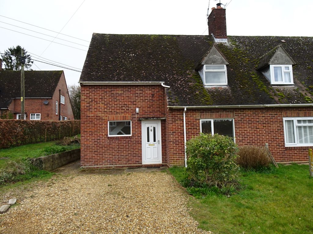 3 bed semidetached house to rent in Lower Grove, Whitsbury