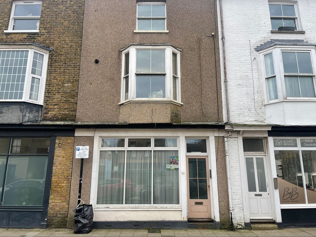 2 bed flat to rent in Mortimer Street, Herne Bay CT6, £795 pcm Zoopla