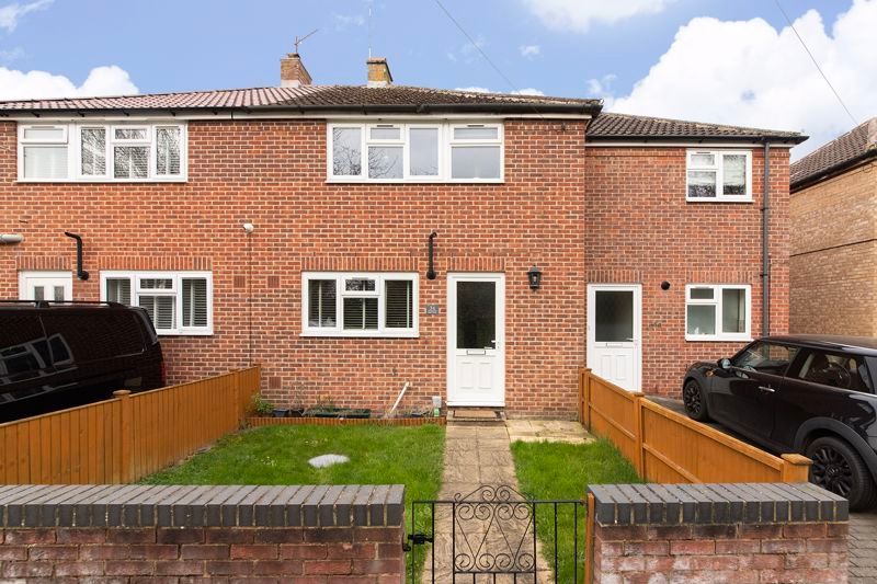 3 bed terraced house for sale in Appleford Drive, Abingdon OX14 Zoopla