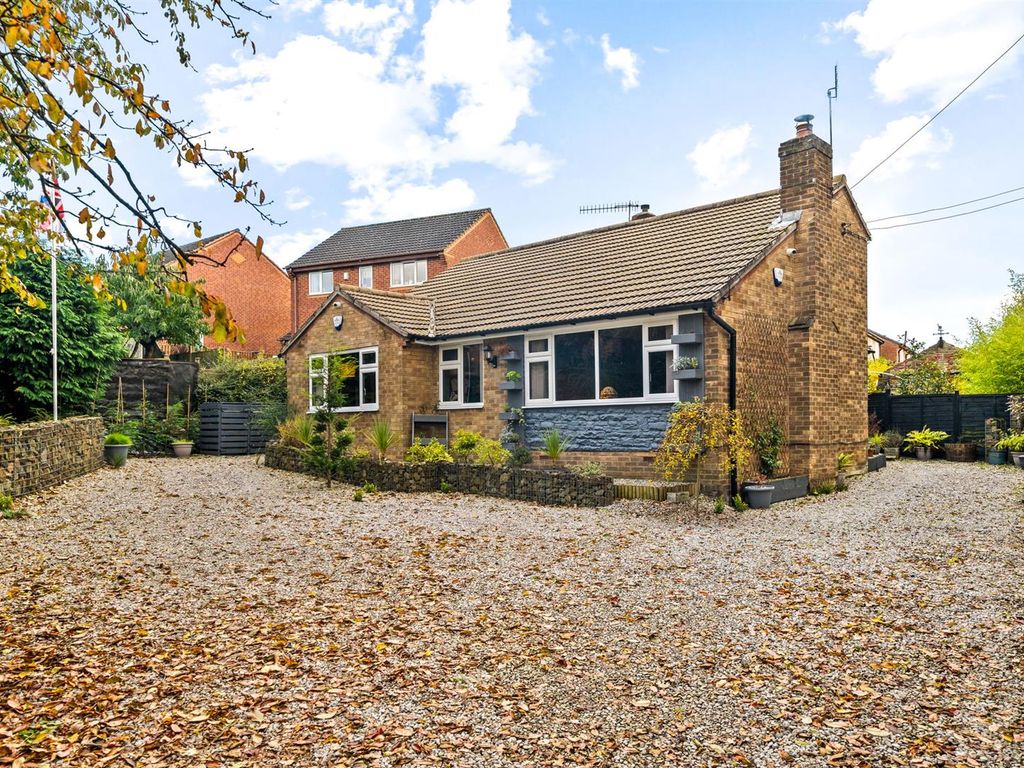 3 bed detached bungalow for sale in Inglenook, Station Road, Brimington