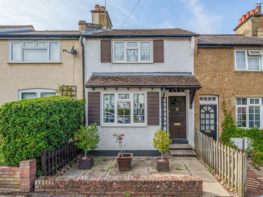 2 bed terraced house for sale in The Moor Road, Sevenoaks, Kent TN14, £