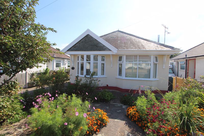 2 bed detached bungalow for sale in Hafod Road East, Penrhyn Bay
