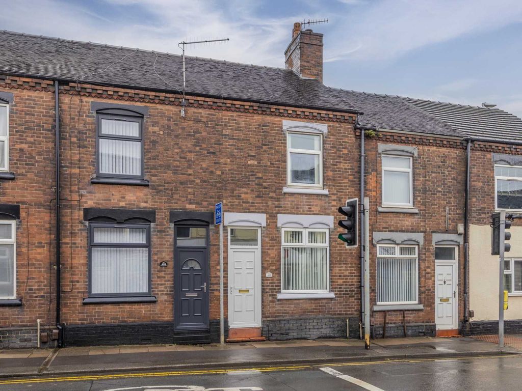 3 bed town house for sale in Shelton New Road, Hartshill ST4, £120,000 Zoopla