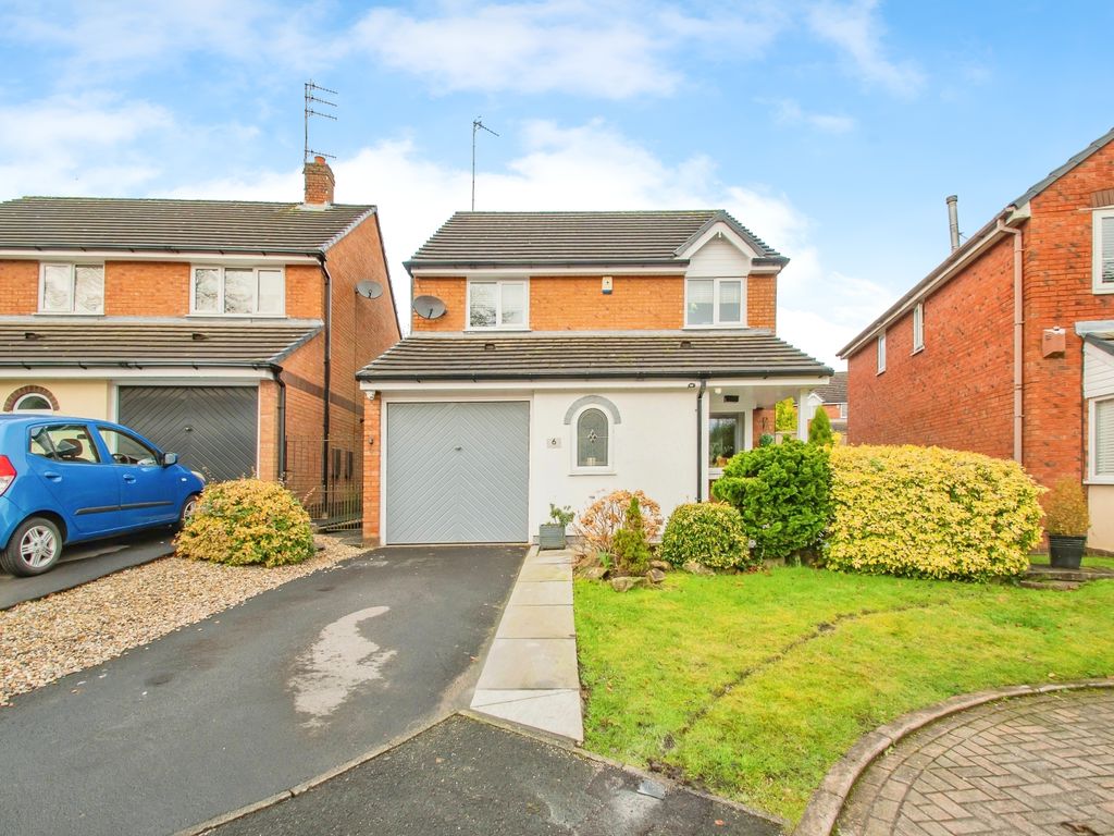 3 bed detached house for sale in Spring Close, Tottington, Bury