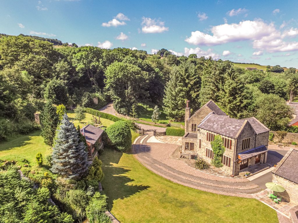 5 bed detached house for sale in Stainland Dean, Holywell Green