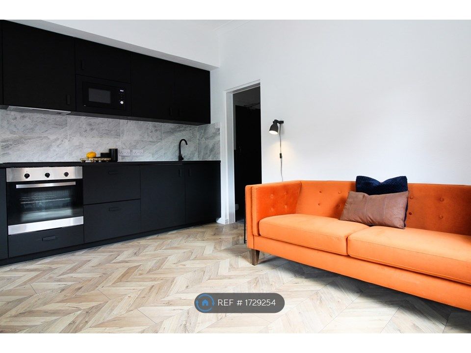 1 bed flat to rent in Richmond Road, Crewe CW1 Zoopla