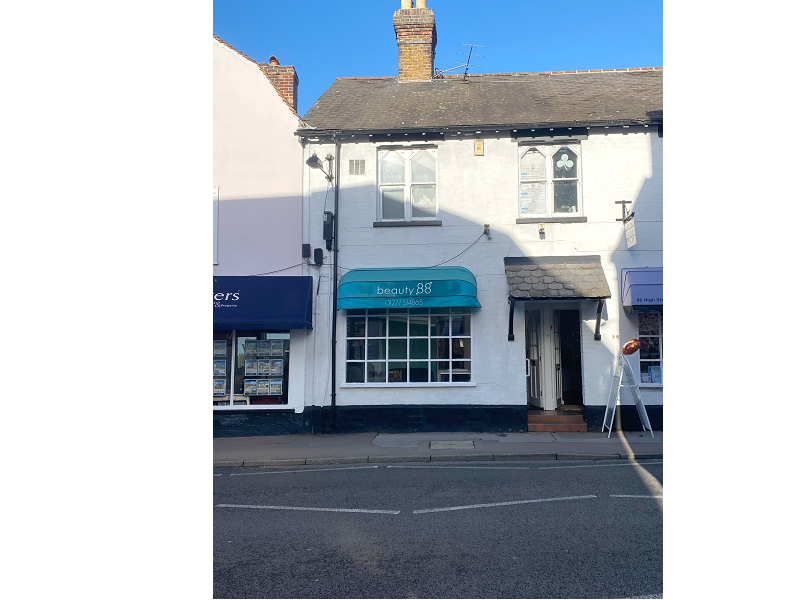 Retail premises for sale in Ingatestone, England, United Kingdom CM4, £