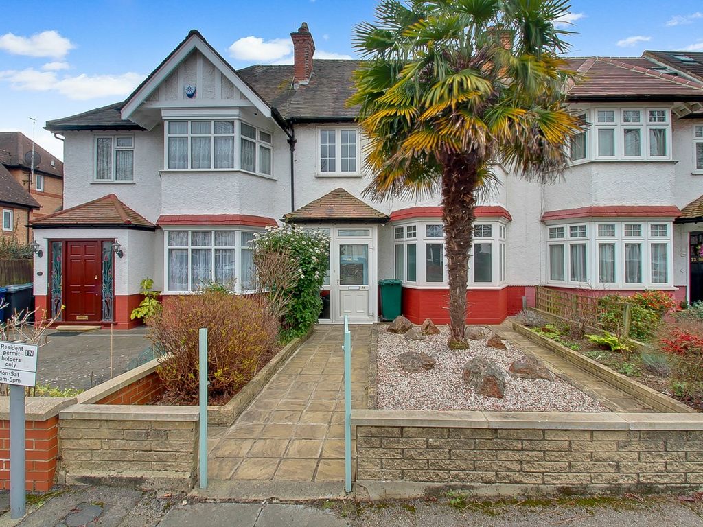 3 bed terraced house for sale in Mayfield Avenue, London N12 Zoopla