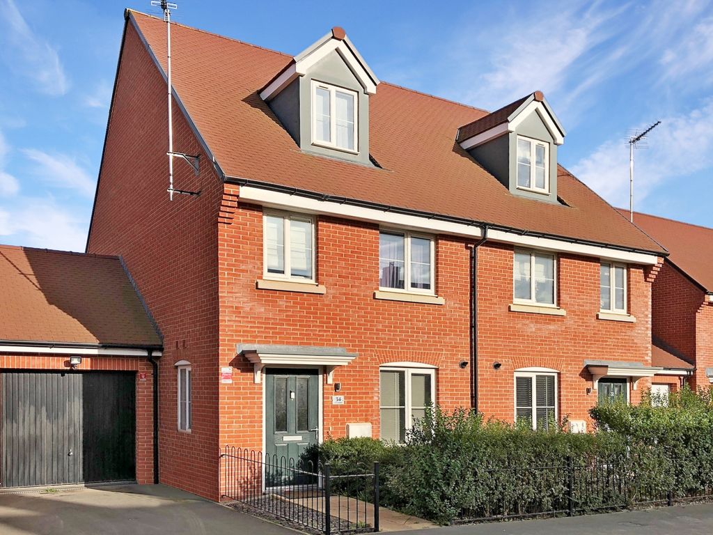 Ox Ground, Aylesbury, Buckinghamshire HP18  