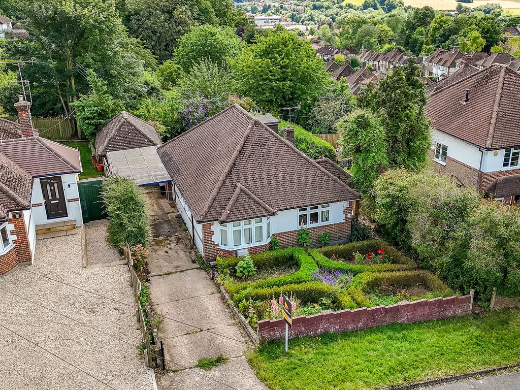 2 bed detached bungalow for sale in Westover Road, Downley, High