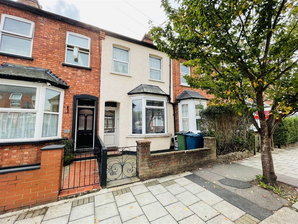 2 bed terraced house for sale in Belmont Road, Harrow HA3 Zoopla