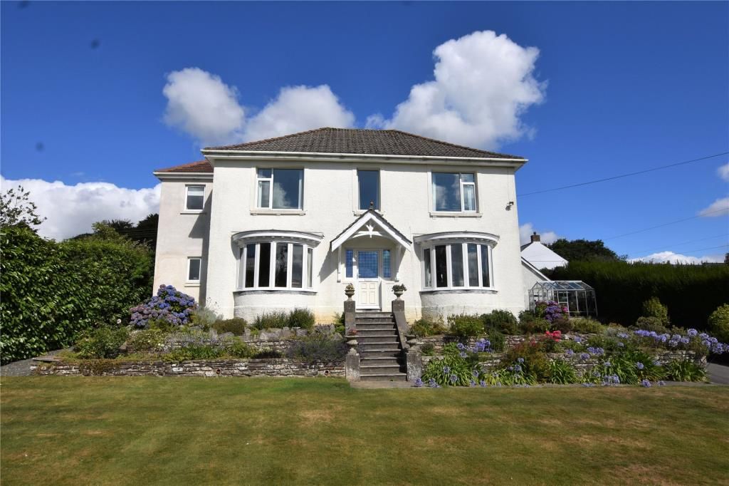 4 bed detached house for sale in Launceston Road, Callington, Cornwall