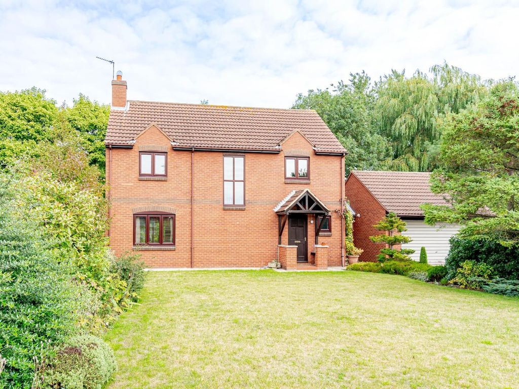 3 bed detached house for sale in Pear Tree Park, Howden, Goole DN14