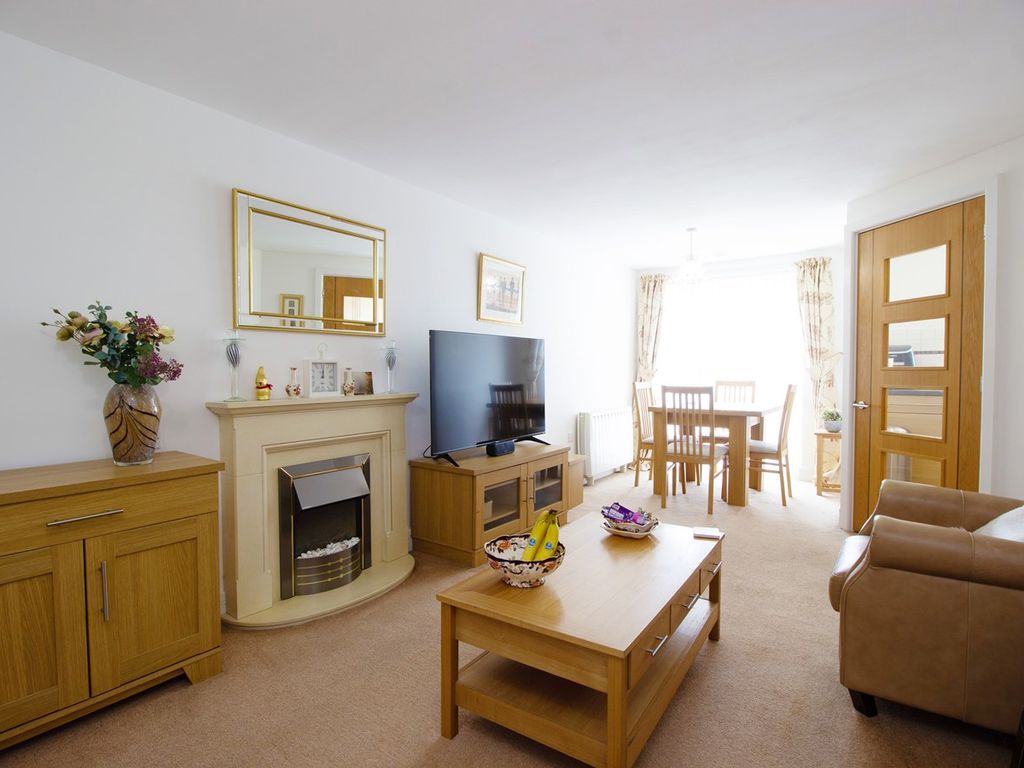 1 bed property for sale in White Hart Lane, Romford RM7 Zoopla