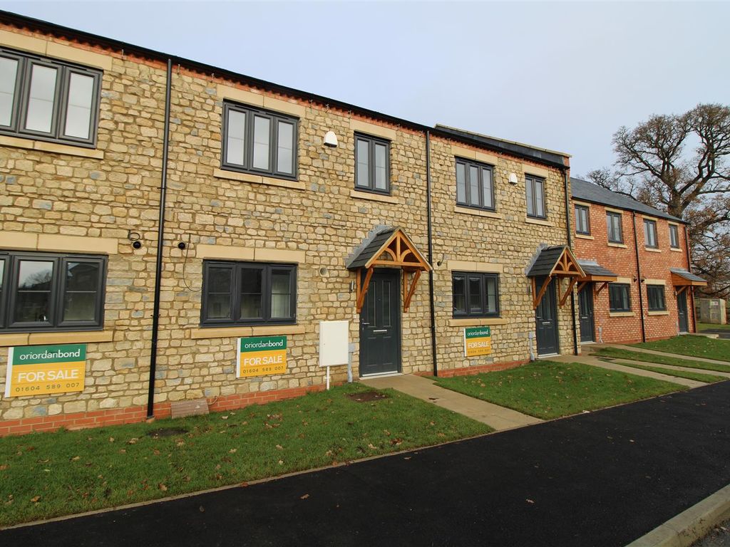 3 bed property for sale in High Street, Flore, Northampton NN7, £299,950 Zoopla