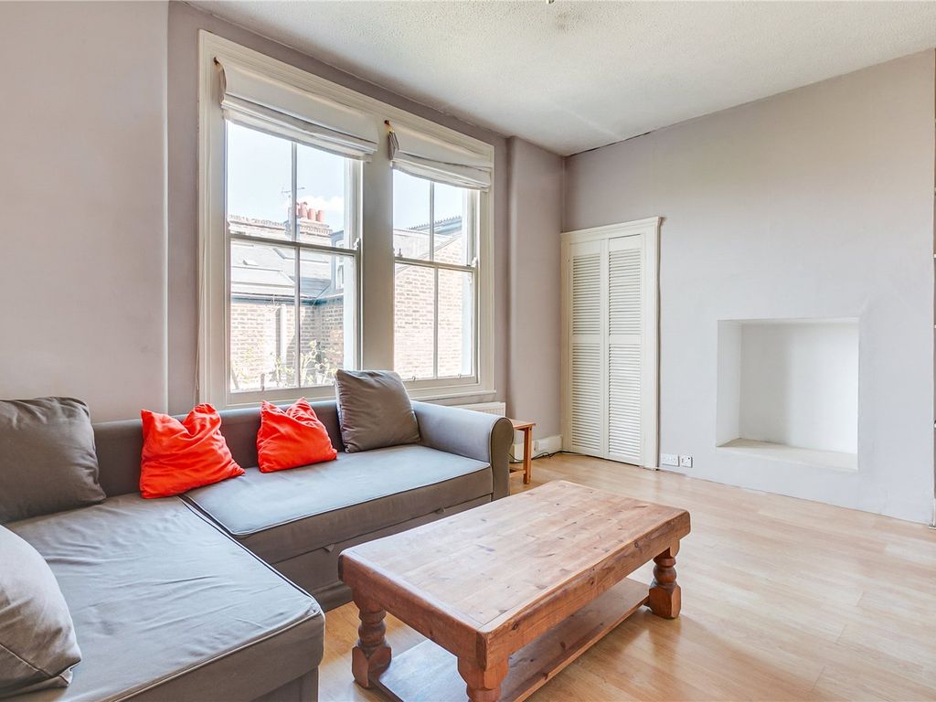 1 bed flat to rent in Larkhall Rise, London SW4, £1,600 pcm Zoopla