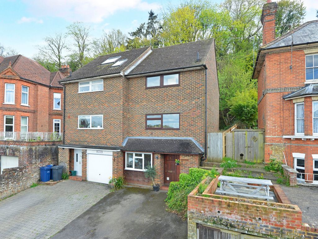 3 bed semidetached house for sale in Godalming, Surrey GU7 Zoopla