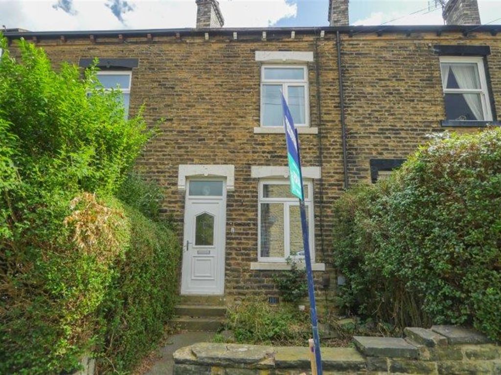 2 bed terraced house for sale in Hillthorpe Road, Pudsey LS28 Zoopla