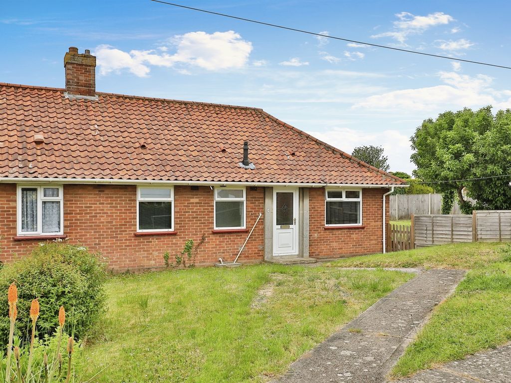 2 bed semidetached bungalow for sale in Queensway, Wymondham NR18, £200,000 Zoopla