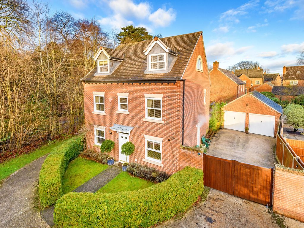 5 bed detached house for sale in Shoveller Drive, Apley, Telford, 6Gq