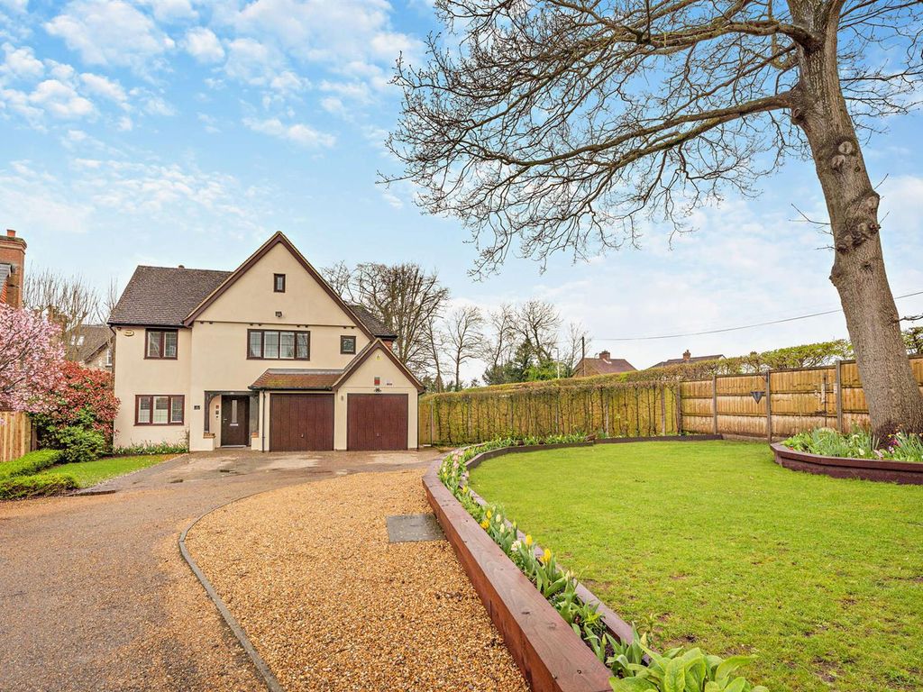 5 bed detached house for sale in Sittingbourne Road, Maidstone ME14, £