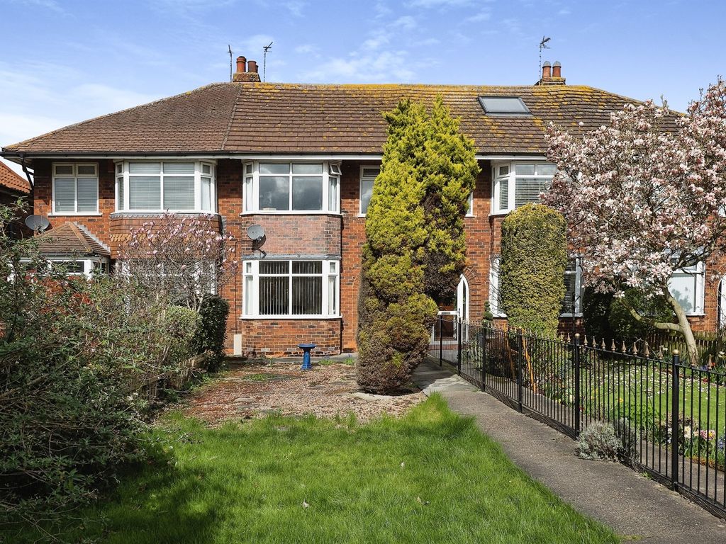 3 bed terraced house for sale in Main Road, Bilton, Hull HU11 Zoopla