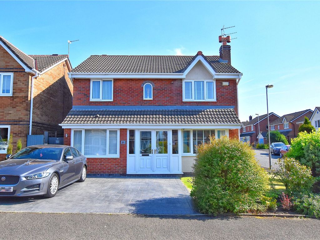4 bed detached house for sale in Hurst Meadow, Burnedge, Rochdale