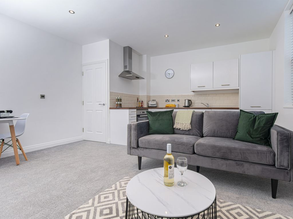 1 bed flat to rent in Elland Road, Leeds LS11 Zoopla