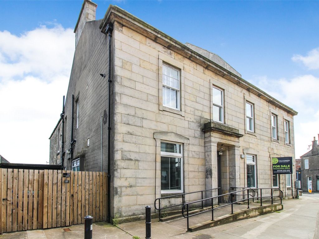 2 bed flat to rent in Durie Street, Leven KY8 Zoopla