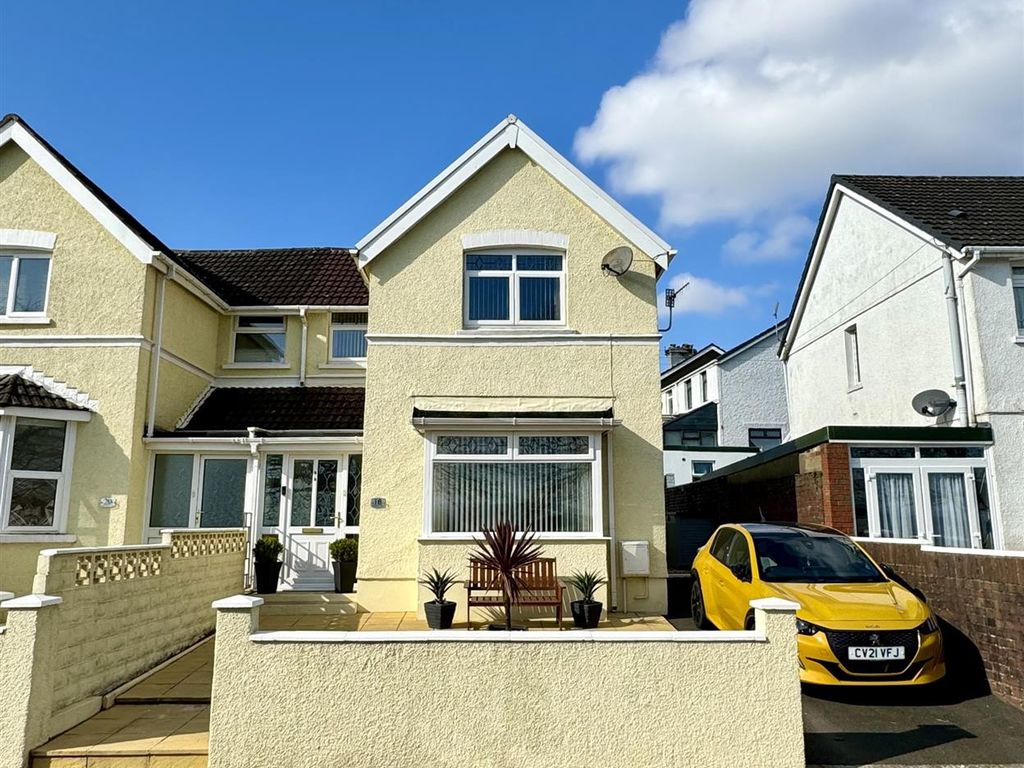 3 bed semidetached house for sale in Queen Marys Walk, Llanelli SA15