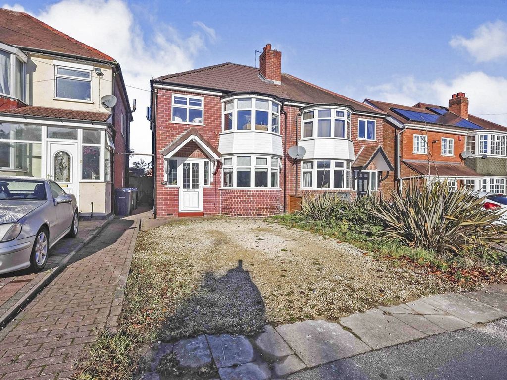 3 bed semidetached house for sale in Partridge Road, Kitts Green