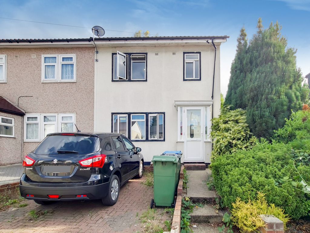 Holburne Road, London SE3