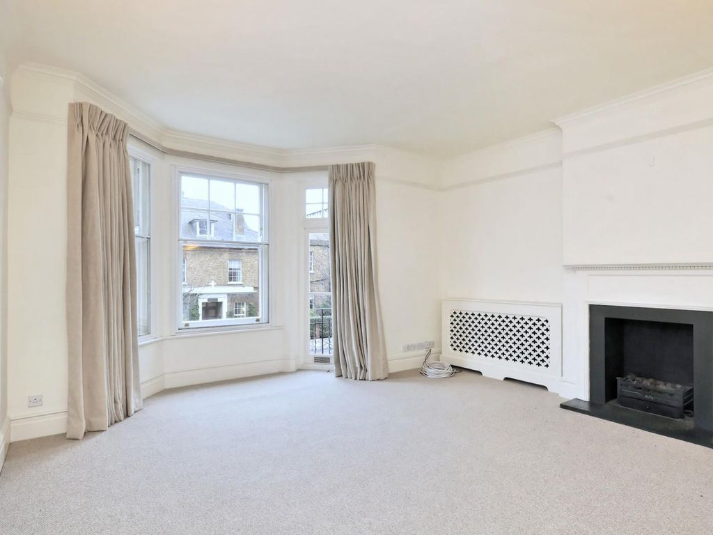 3 bed flat to rent in Beaufort Mansions, Beaufort Street, Chelsea