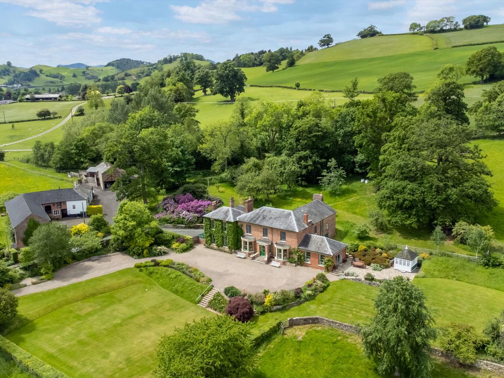 7 bed detached house for sale in LlansantffraidYmMechain, Welsh Borders SY22, £1,250,000 Zoopla