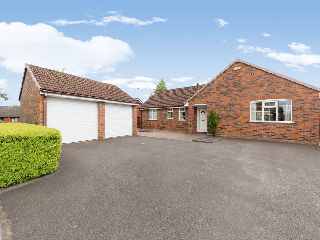 3 bed bungalow for sale in Beeston Drive, Alsager, StokeOnTrent