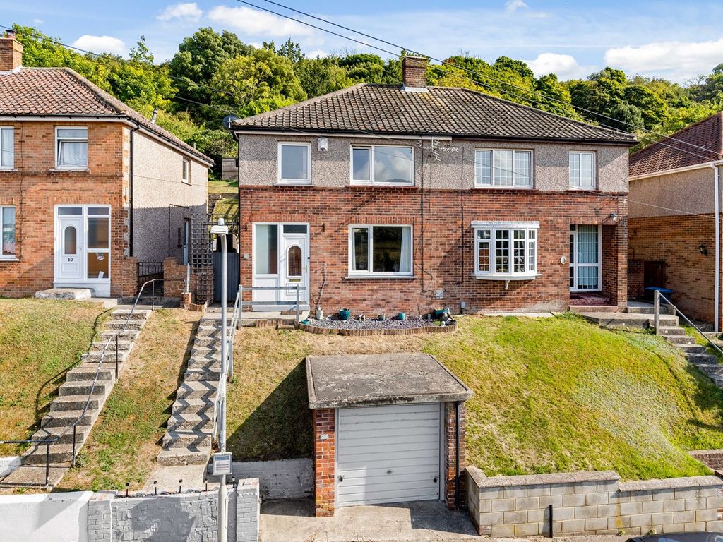 3 bed semidetached house for sale in Mount Road, Maxton, Dover CT17