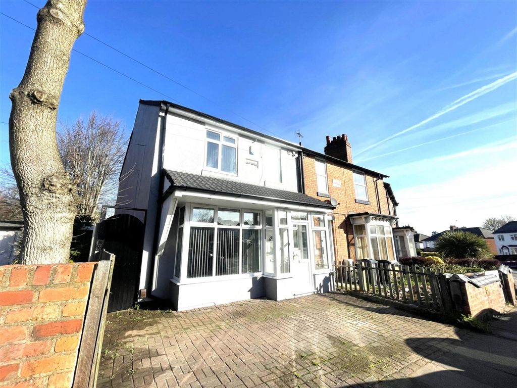 3 bed semidetached house for sale in Willow Avenue, Birmingham, West