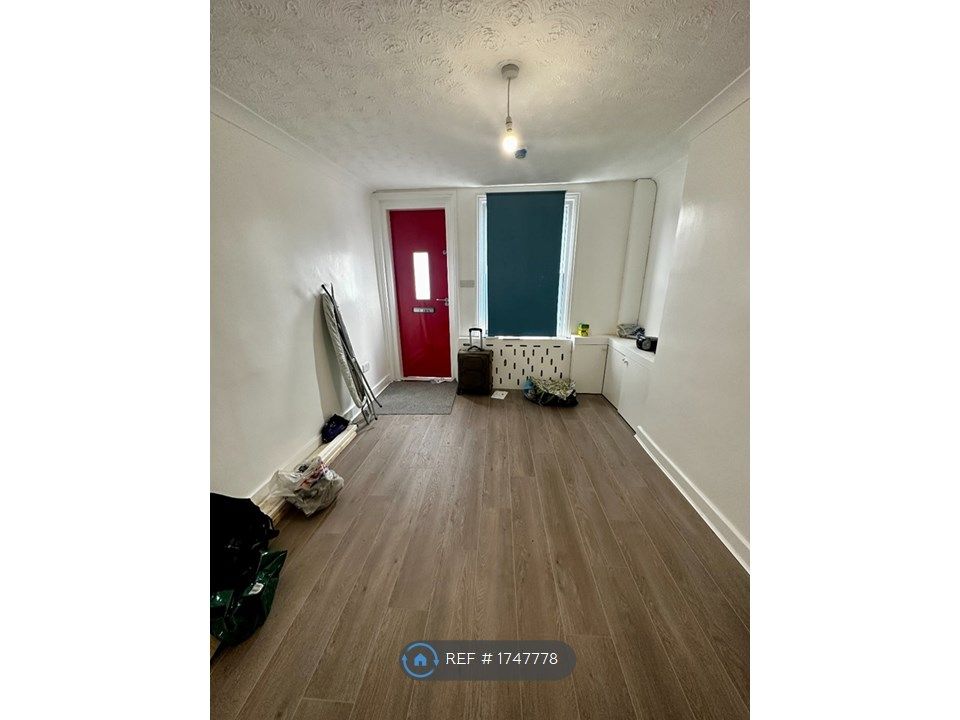 2 bed end terrace house to rent in Amwell Street, Hoddesdon EN11 Zoopla