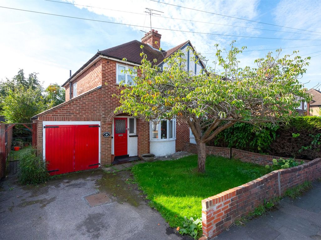 3 bed semidetached house for sale in Camberley, Surrey GU15, £400,000