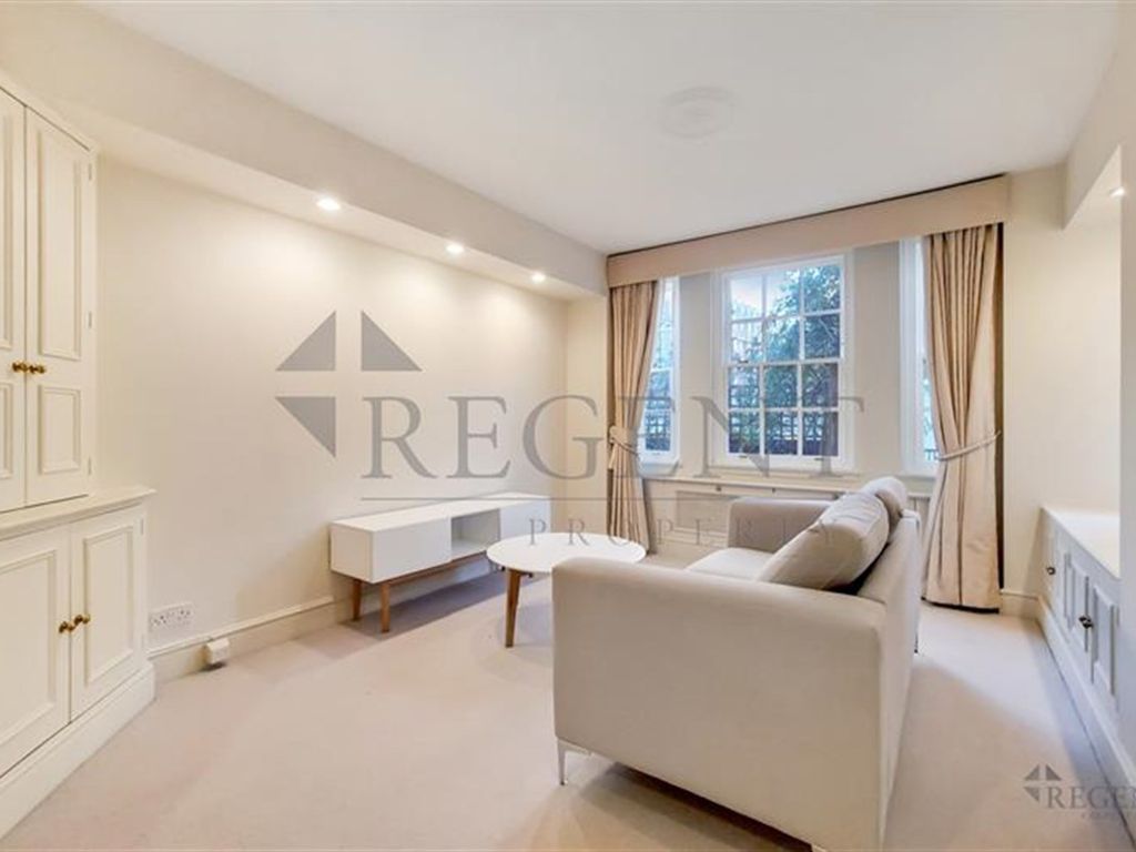 2 bed flat to rent in Cranmer Court, Whiteheads Grove SW3, £4,100 pcm