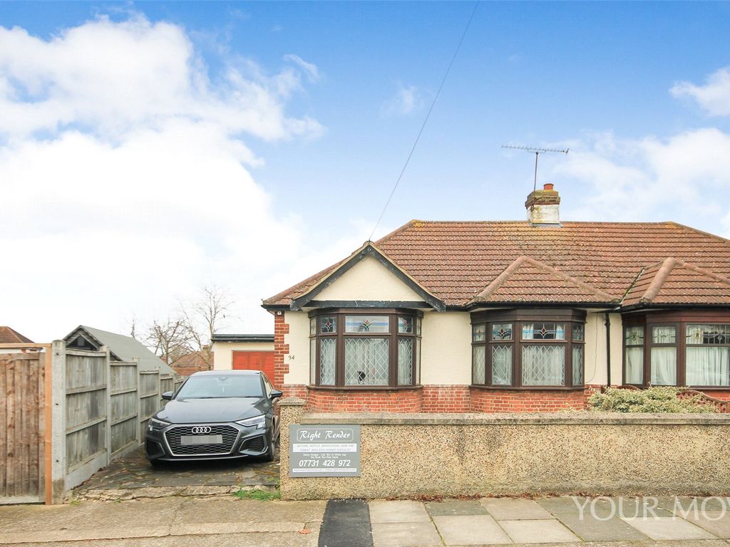 3 bed bungalow for sale in Hill Grove, Romford RM1 Zoopla