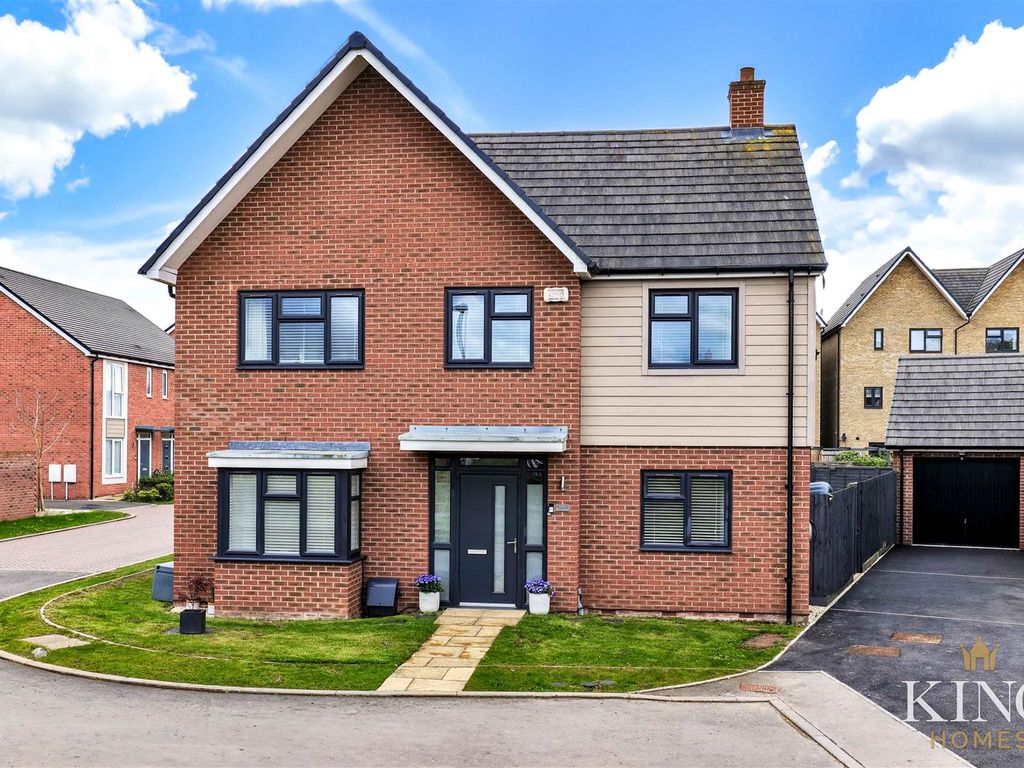 4 bed detached house for sale in Duncan Road, Meon Vale, StratfordUponAvon CV37, £485,000 Zoopla