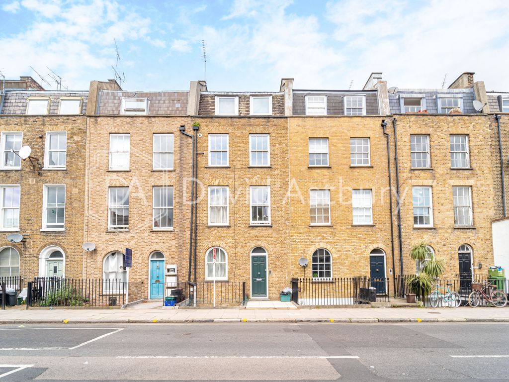 3 bed for sale in Islington Park Street, Islington