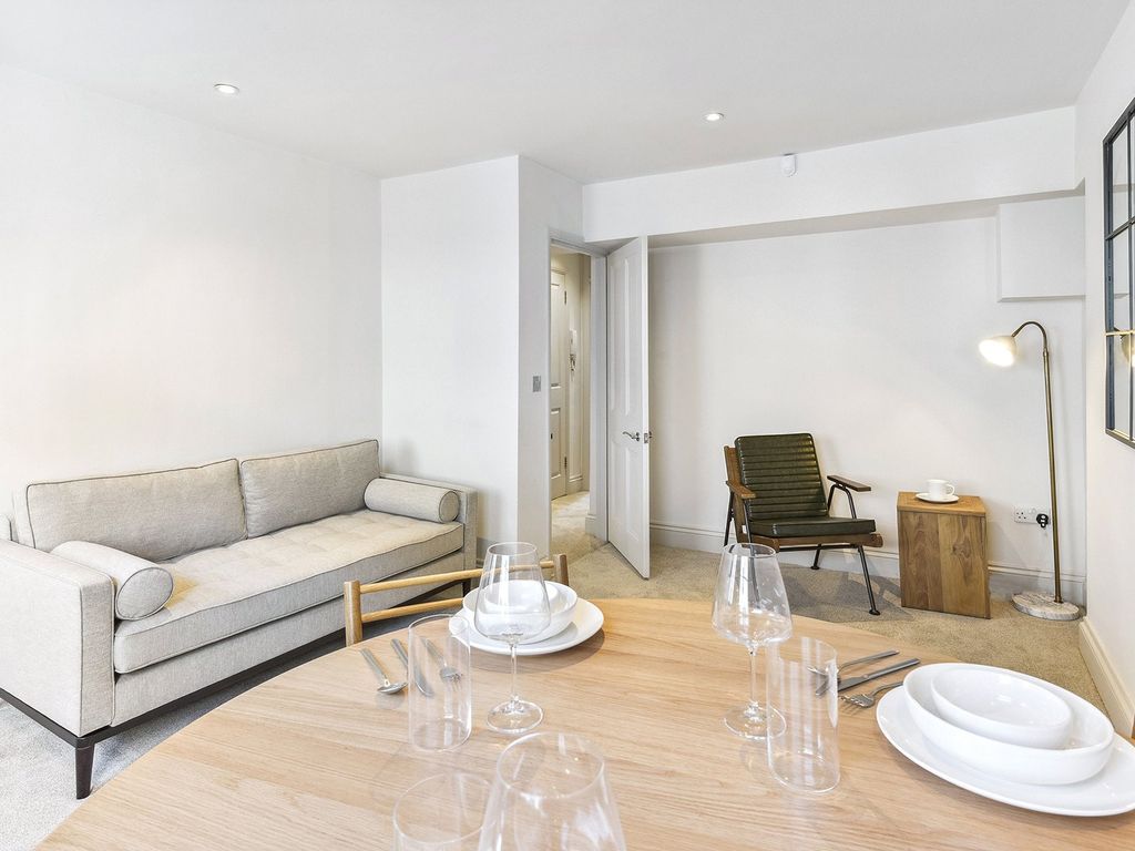 2 bed flat to rent in Russell Street, Covent Garden WC2B Zoopla