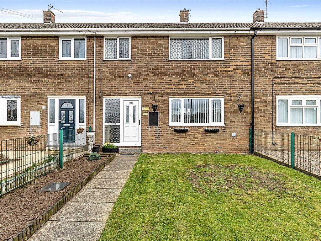 3 bed terraced house for sale in Hazel Road, Knottingley, West