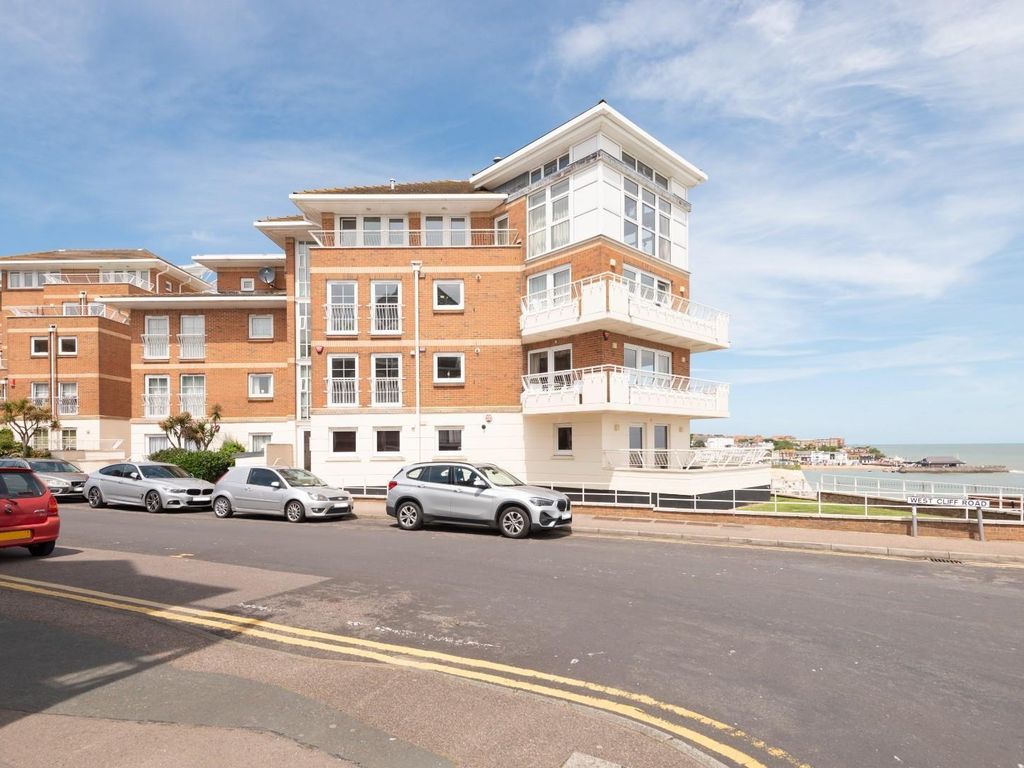 2 bed flat for sale in West Cliff Road, Broadstairs CT10 Zoopla
